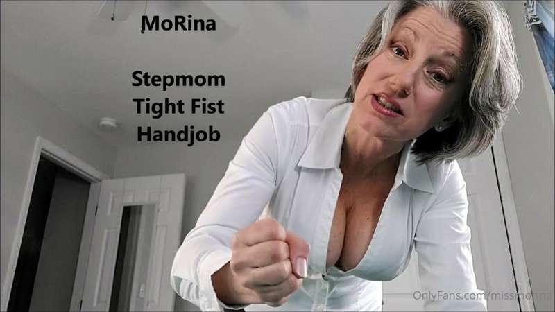 Preview of Stepmom Tight Fist Handjob: Stern Stepmom MoRina ..