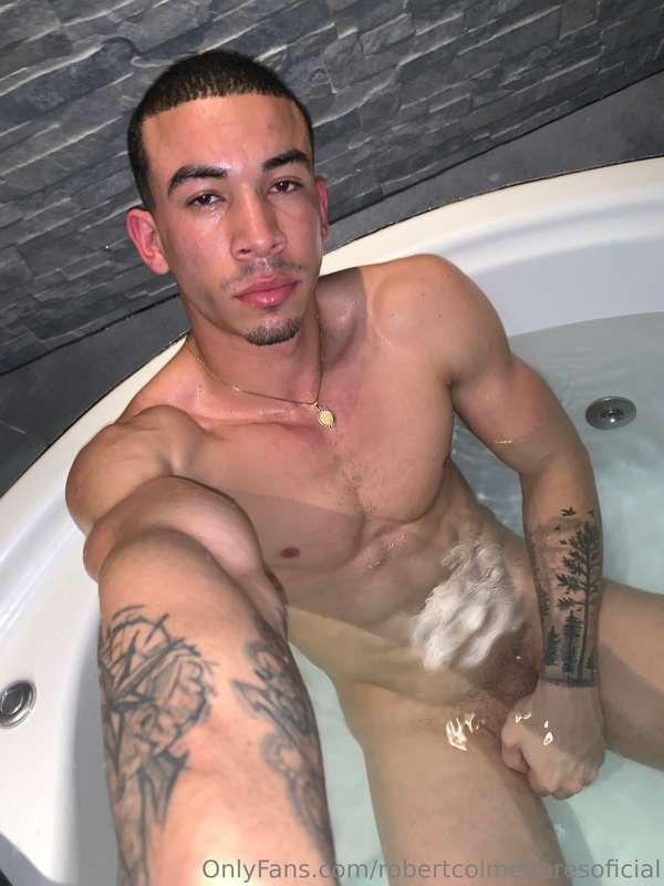 😈🍆
@robertcolmenaresoficial