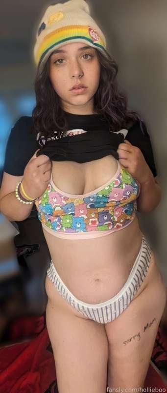 hollieboo image #0