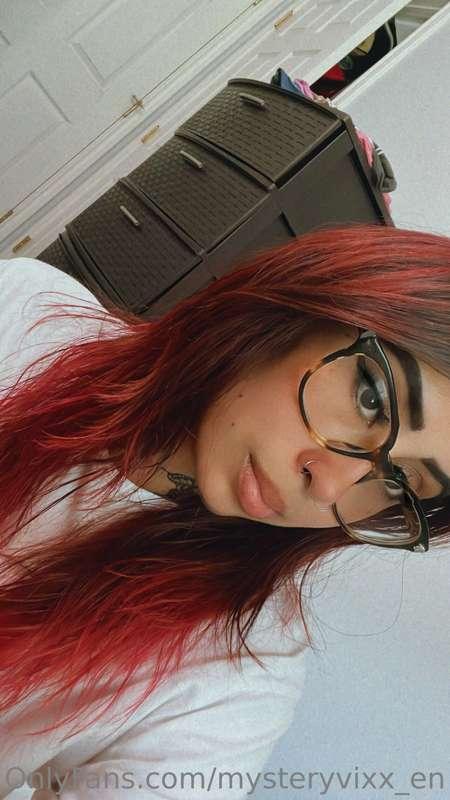 mysteryvixx_en image #1