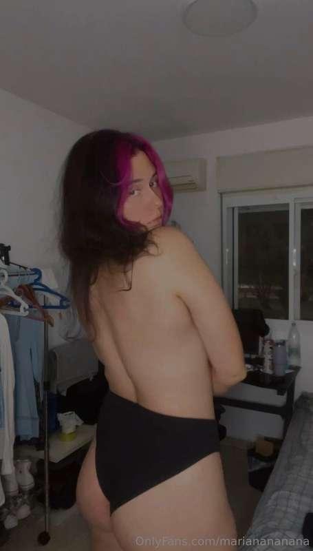 marianananana image #0