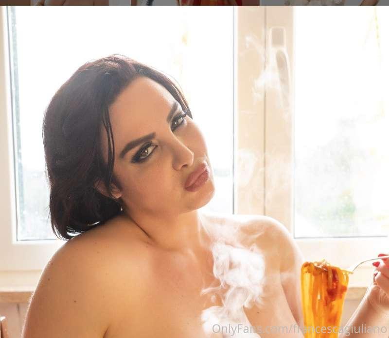 Qualcuno ha detto pasta 🍝??? Tutte le foto di questo set DEL..