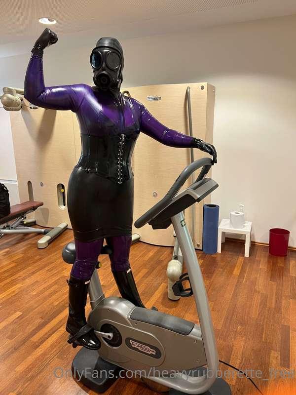 heavyrubberette_free image #27