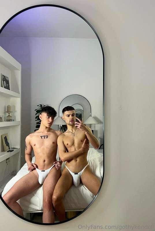 gothykendoll image #2