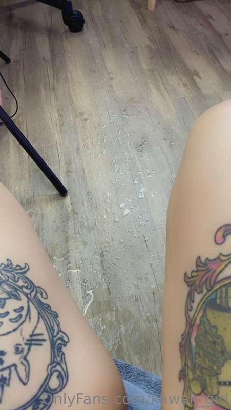 The art vs the artist 👩‍🎨 

Get ready for a new squirt video..