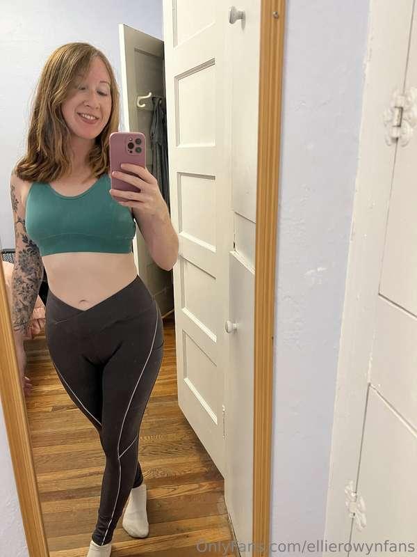 I'd love to just live in workout clothes!!
