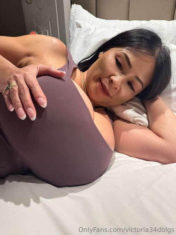 Would you enjoy coming home after a hard day work to this ba..