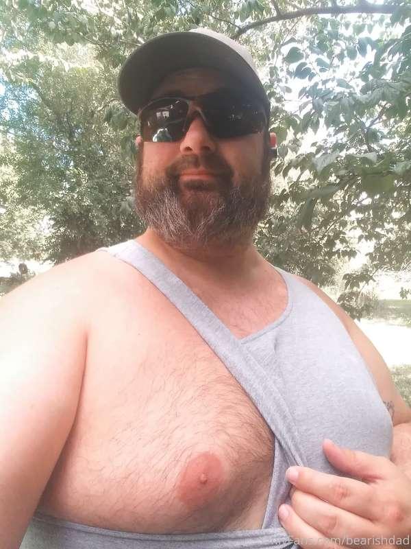 Mowing Tiddy Tuesday Only low 80s out, gotta take advantage ..