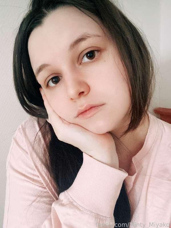 This week will be rainy. because of the lack of sun, I become lethargic and lazy 😔
I hope you have good weather and mood dear 💛💛💛