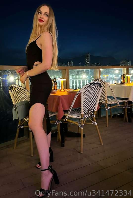 My favorite thing about parties is the hot after-party🔥
lets..