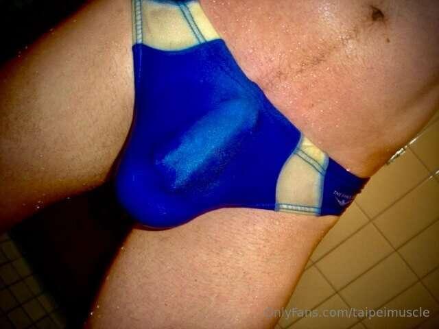 Hi Bro! A fan has been asking about my spandex gear and what..