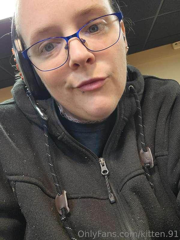 Good night baby's. I'm just at my day job tell 1am. Come cha..