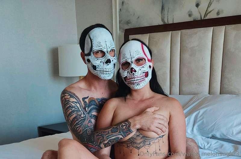 Have you seen the new Halloween themed video with @peakysnea..