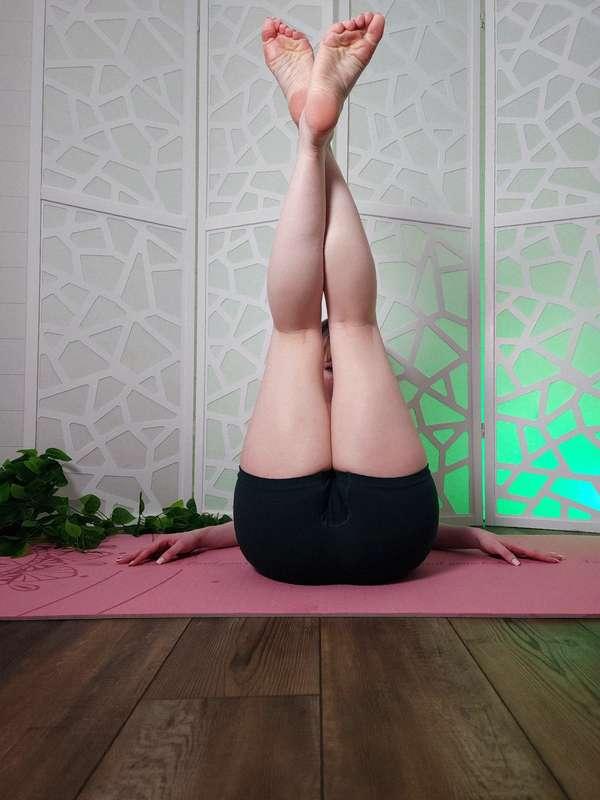thetinyfeettreatvip image #1