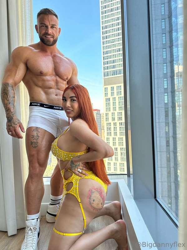 my sextape with Fryda will make you cum on seconds 😈 DM Me!