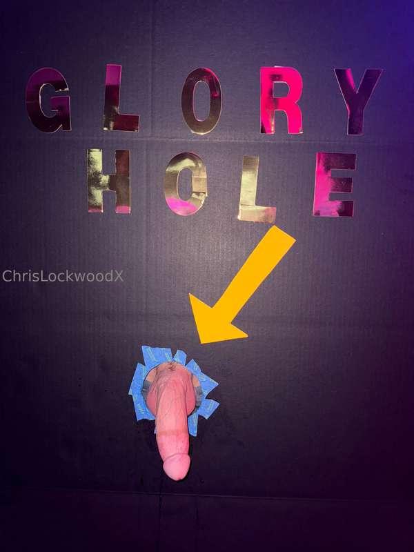 Would you use this glory hole?! 👀