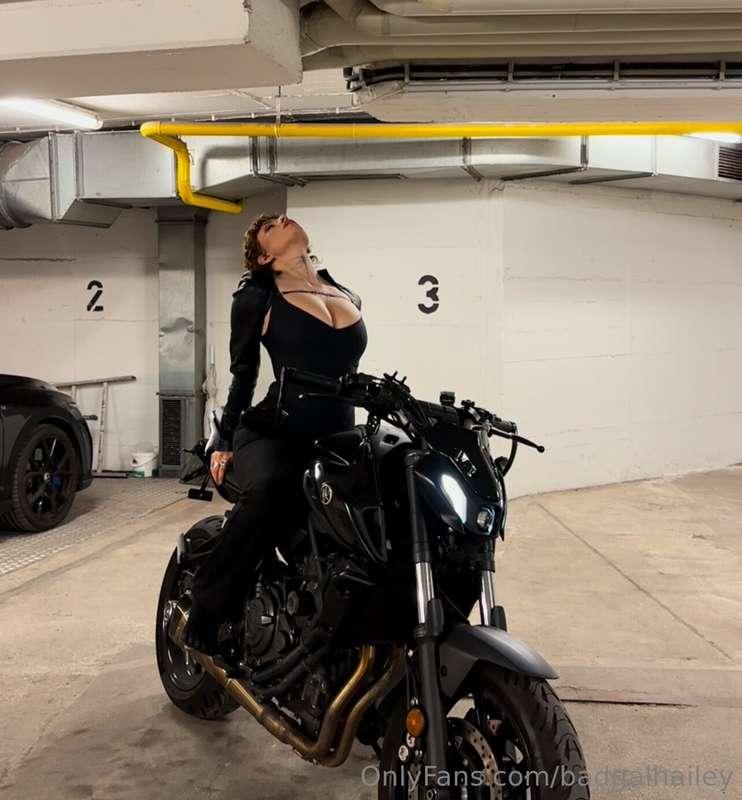 badgalhailey image #2