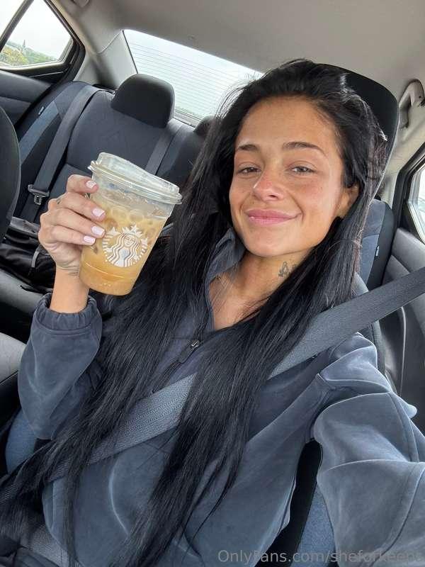 Hi hi hi!!!! On my way to get some neww toyssssss 😁😁😁 DM me ..