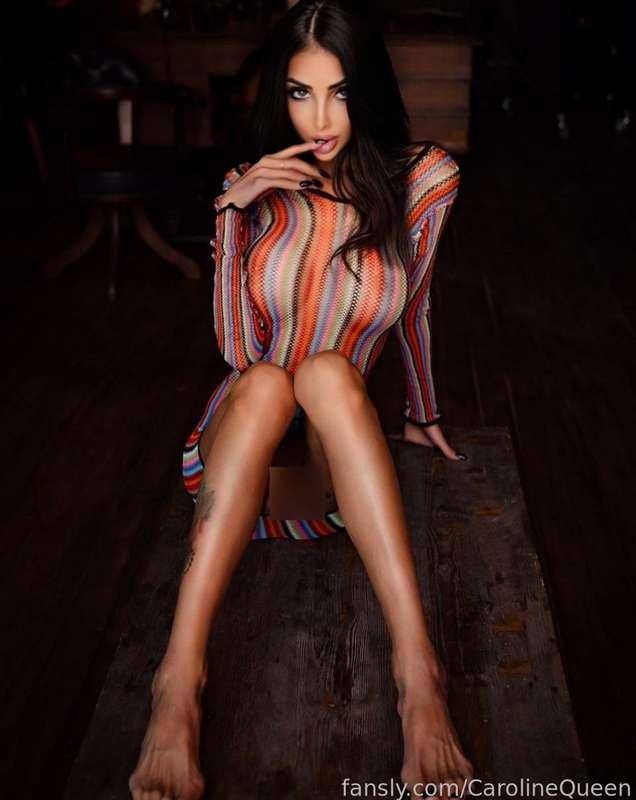 I'm seducing you, my babe 😏 Would you like to spread my skinny legs and see my sweet pussy? 👅


#fyp #boobs #fakeboobs #ass #fakeass  #biglips #brunette #barbie #bimbo #longlegs #pussy
