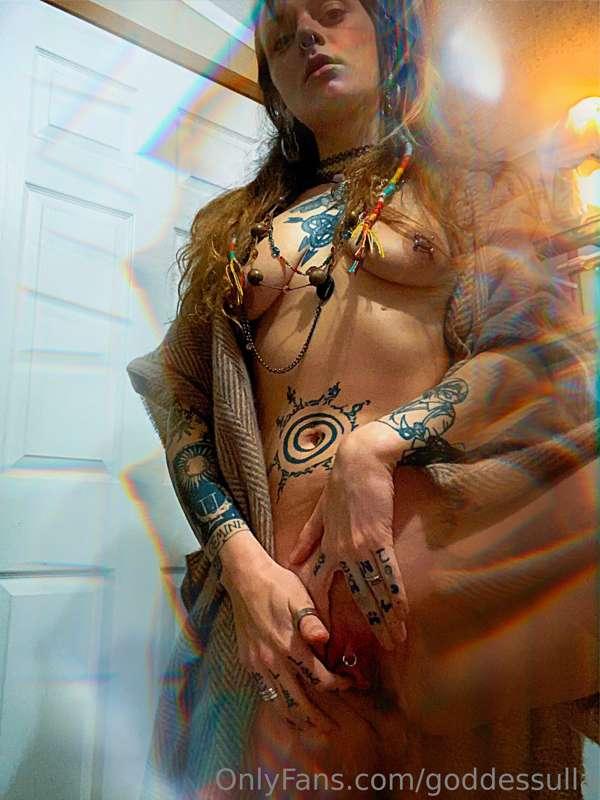 goddessulla image #1