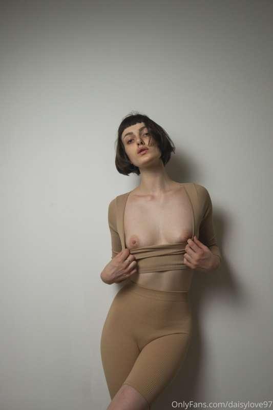 nudes