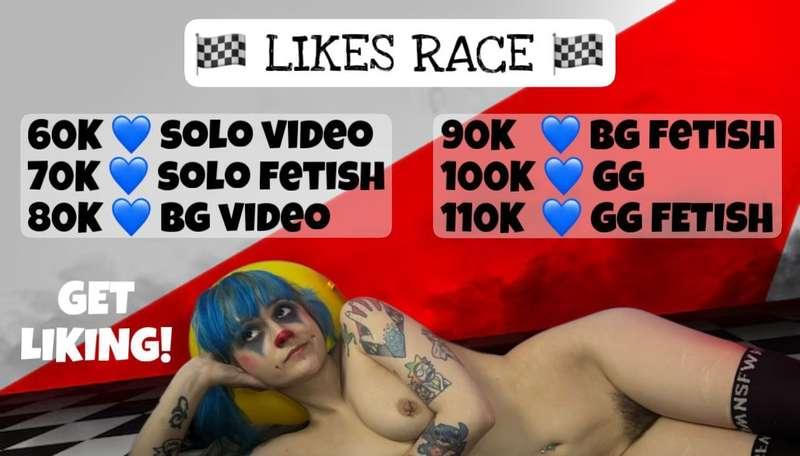 🏁 LIKES RACE 🏁

Every time my page hits a likes milestone, I’ll release a FREE VIDEO on my sites! Get liking and vote for the next free video! 

#clown #clowns #clowngirl #free #freevideo #british #petite #altgirl #alternative #bluehair #pigtails #tattoos #piercings #cute 
