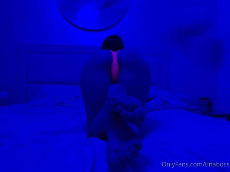 For those who like feet 🦶