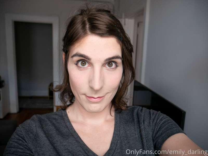 This isn't like a sexy picture or anything, but I wanted to ..