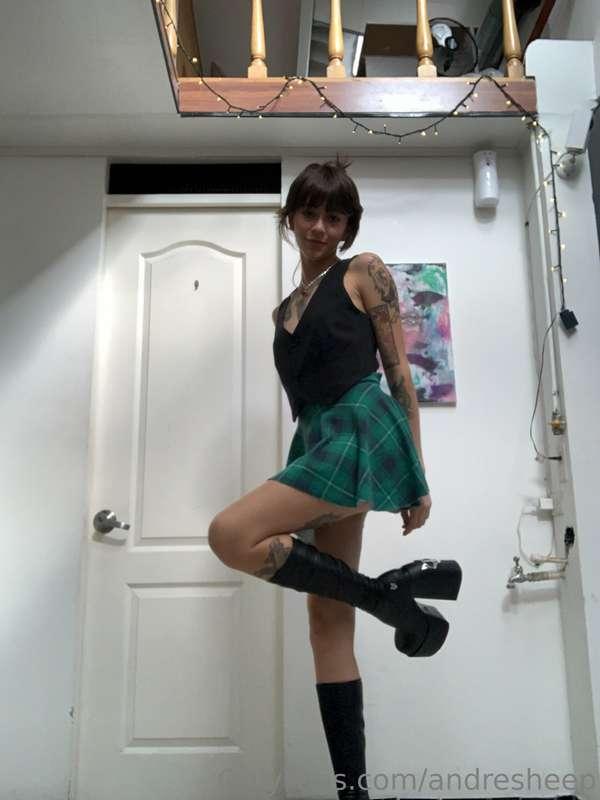 do you like my outfit? 🤒