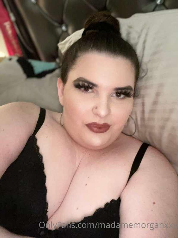 Come lounge with me!