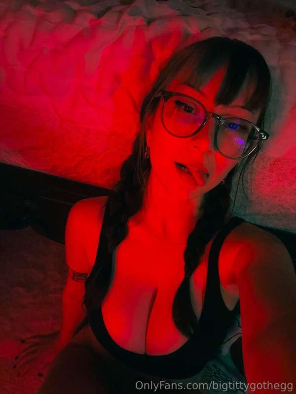bigtittygothegg image #4