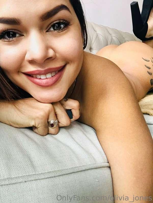 do u want to be on top of me🤤💦😈