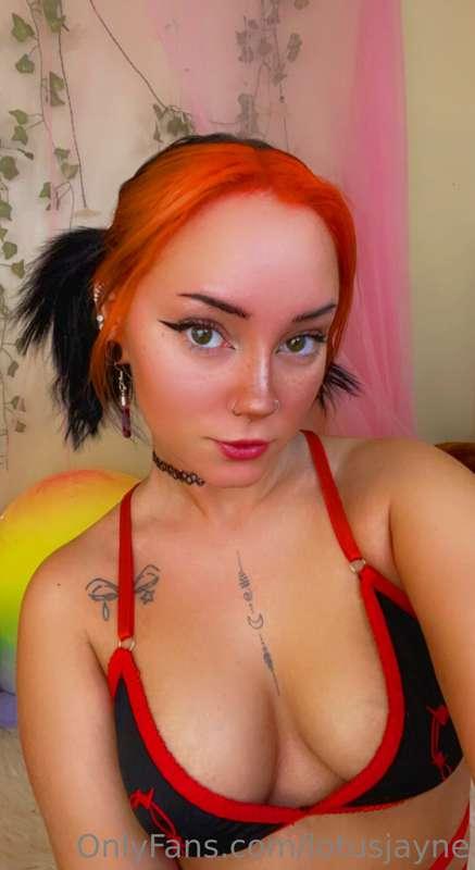 can i be your JACK o lantern? c;
free lil mini set for you a..