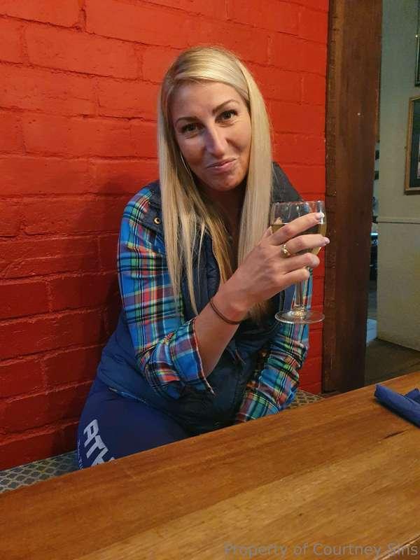 courtneysinsxo image #0