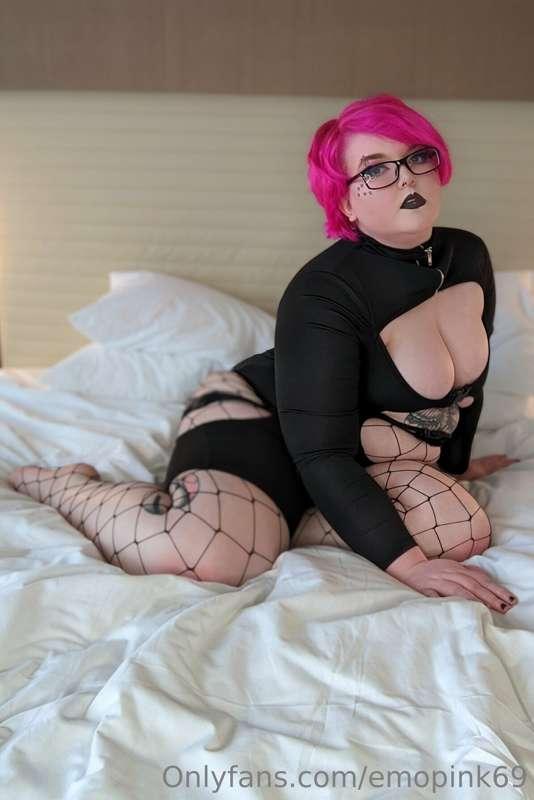 💋Am I your favorite porn star?💦 Unlock one of my videos!