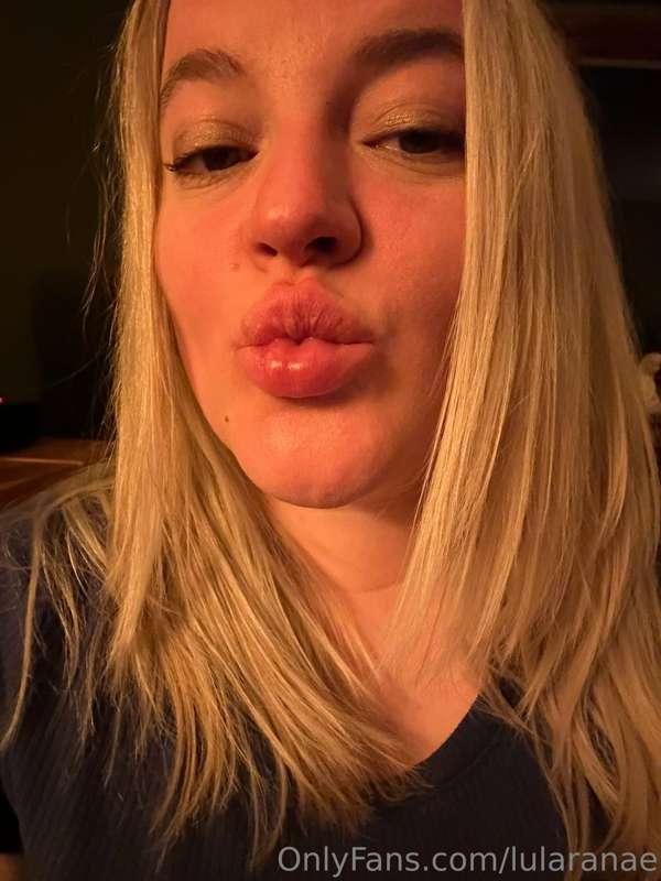 I’m wine tipsy🙈🙈