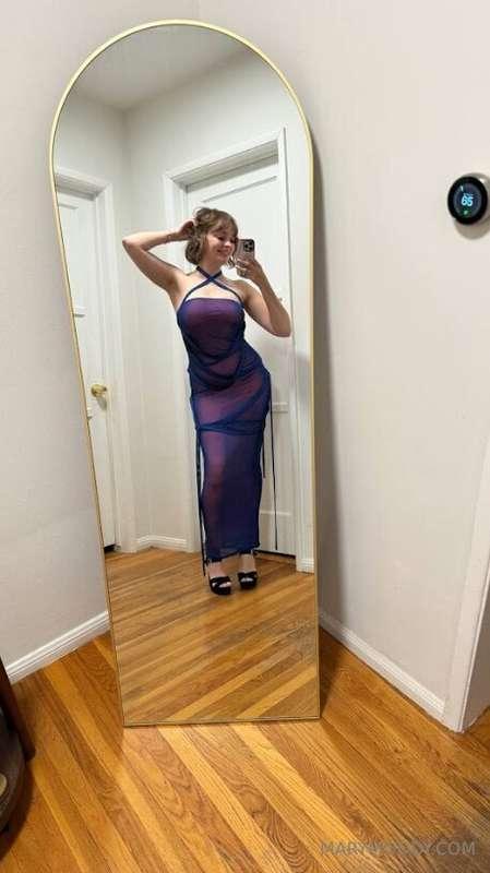 More than just a pretty face... wanna see more? 😘 @marymoody..