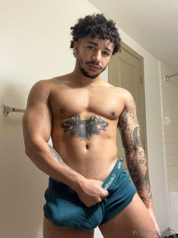 So damn horny 🥺