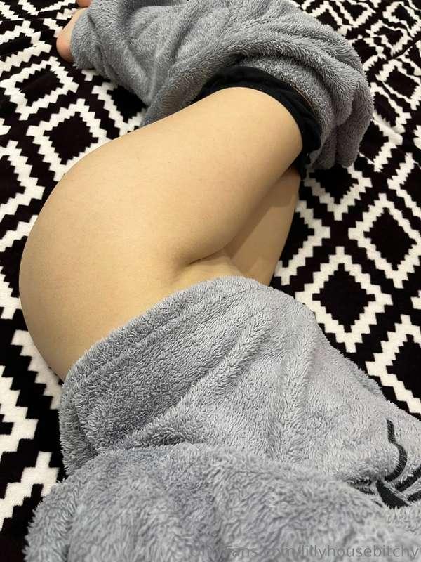 can we cuddle please? 🥰