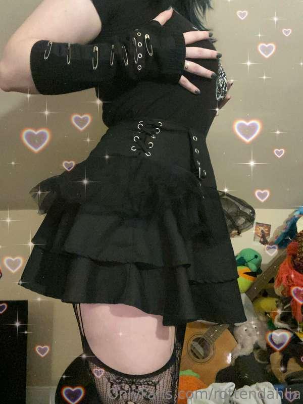 More XXX photos just dropped! cum take a look at my most rec..