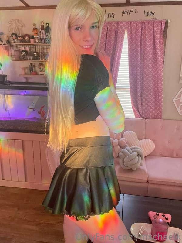 new black skirt 🖤
