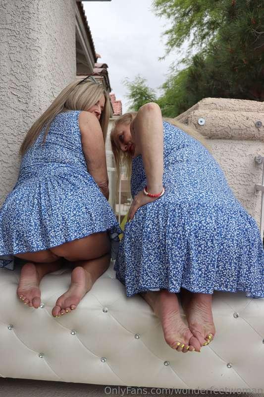 Sun dress season has the men smiling.Photos by Pedsrmeds 