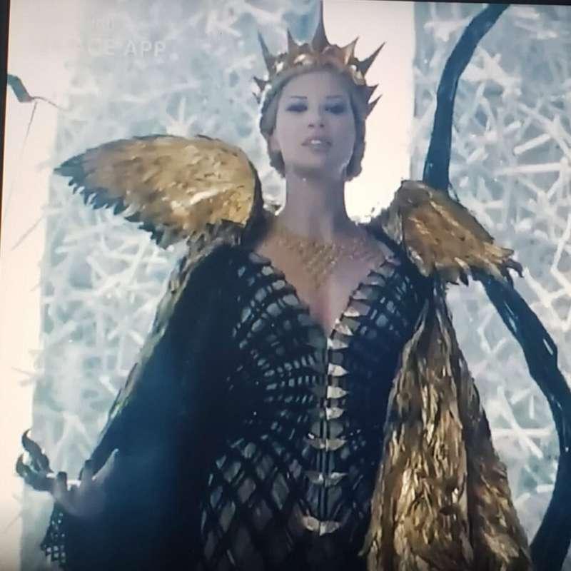 If I were Queen...fantasies are >>>>>