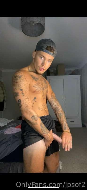 Going live tomorrow tip to be entered 💦😍full nude