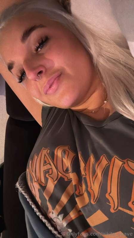 Guten Morgen mein Hübscher wie hast du geschlafen ❤️❤️  Good..