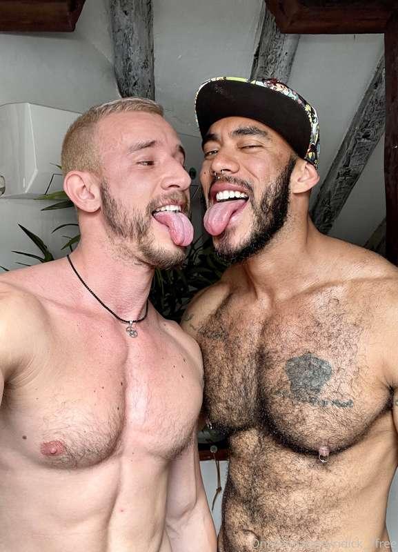 Finally met with this super hot beast @Louis_Ricaute and it ..