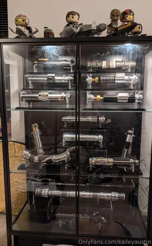 Gold star if you can name who all the lightsabers belonged t..