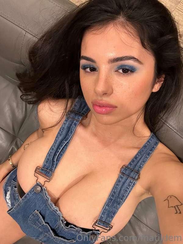 In case you didn’t see how I came this Halloween 🎃 💙