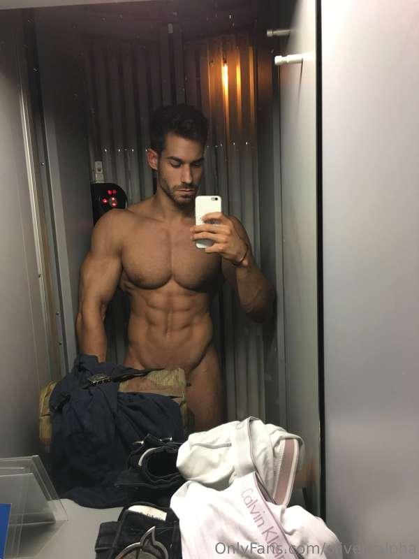 Can you handle the view… or are you too distracted wondering..