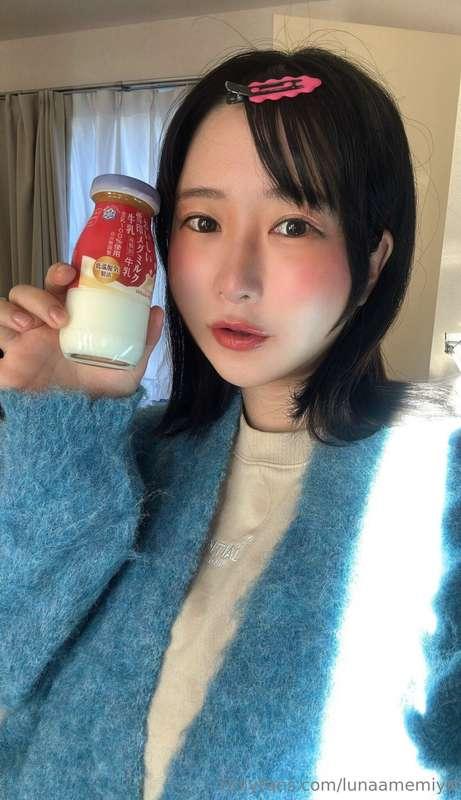 I love milk🐄💕 Let's go for another day☺️